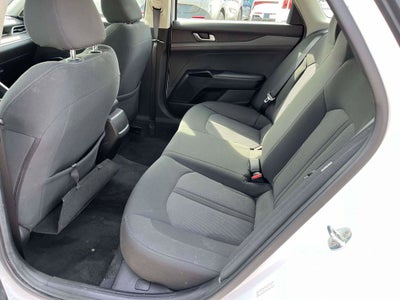 2022 Kia K5 LX