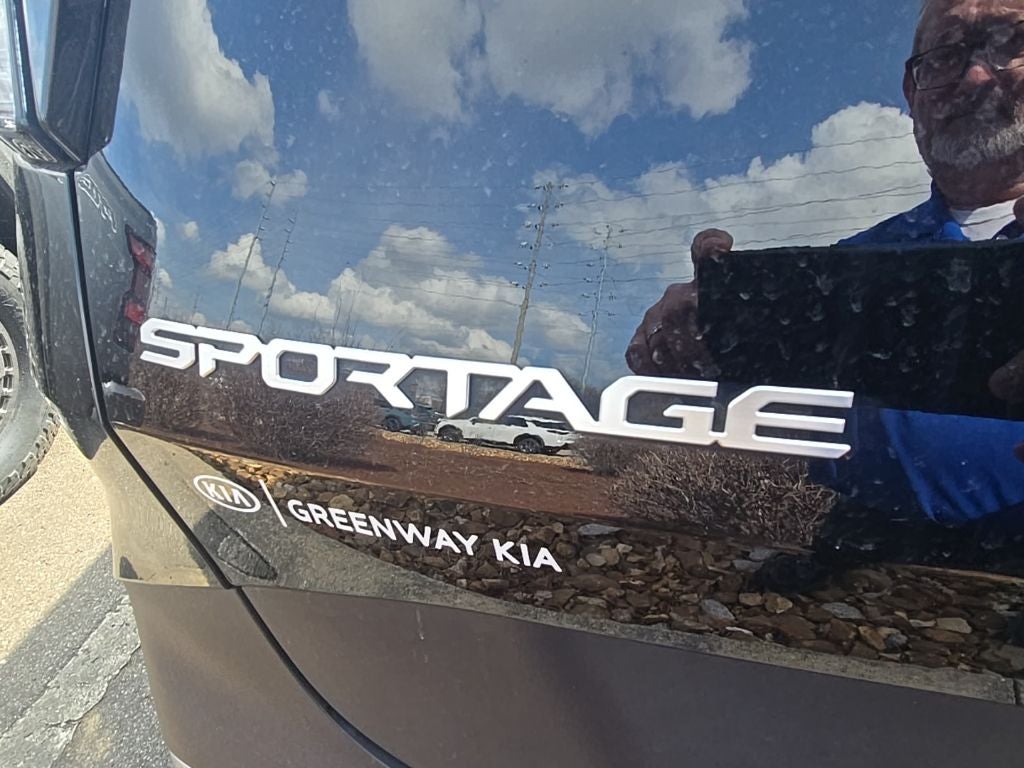 2024 Kia Sportage EX