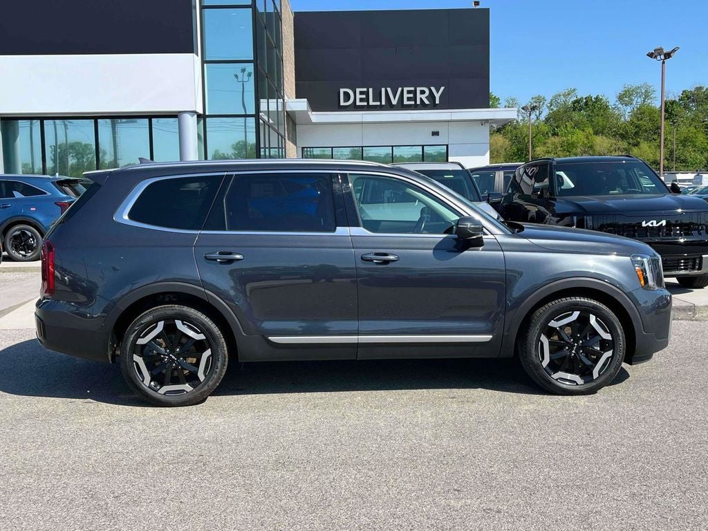 2023 Kia Telluride S