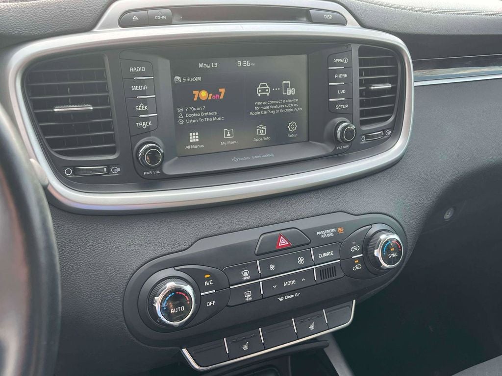 2017 Kia Sorento LX