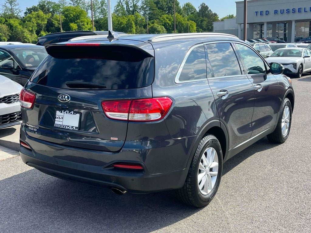 2017 Kia Sorento LX