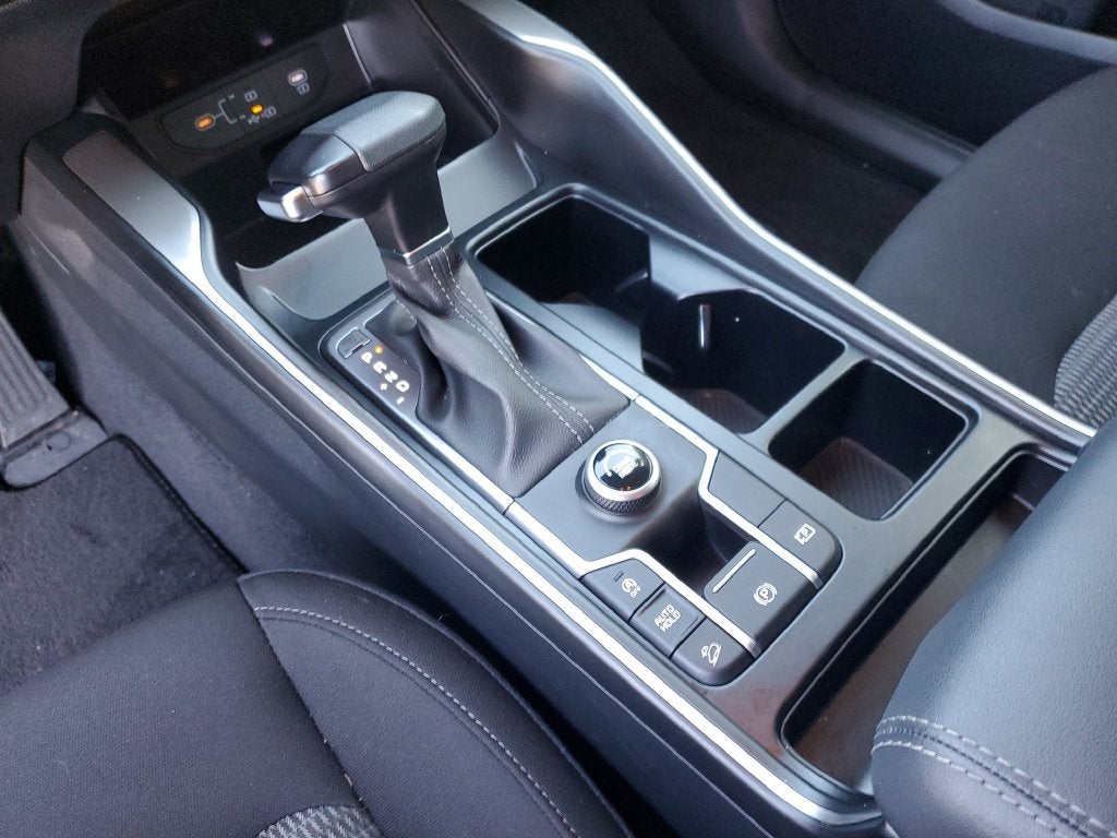2025 Kia Sorento LX