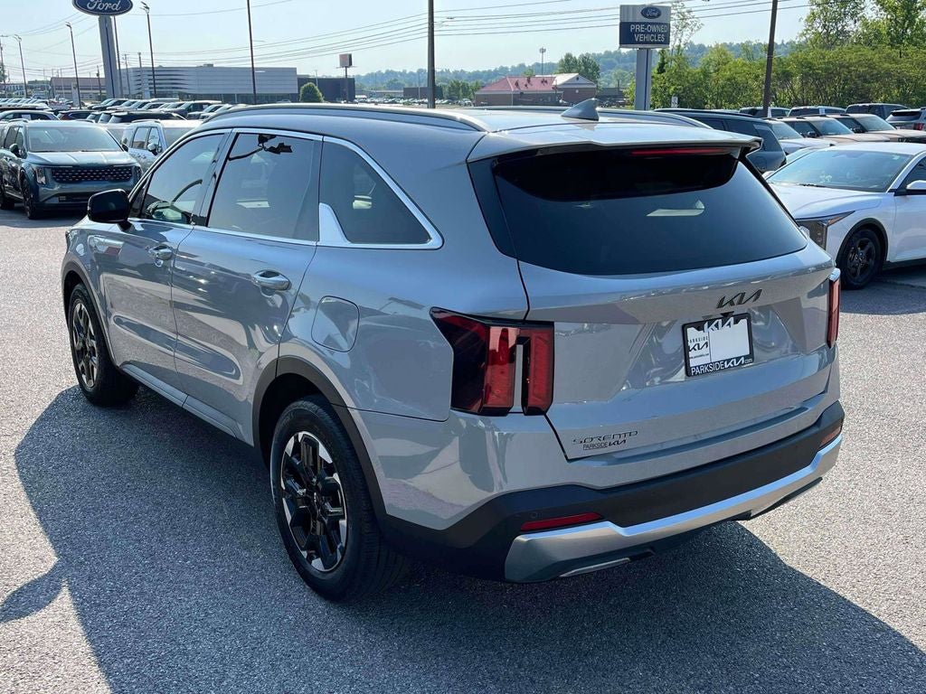 2025 Kia Sorento S