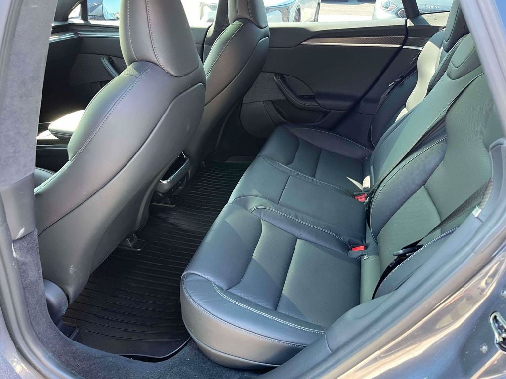 2021 Tesla Model S Plaid