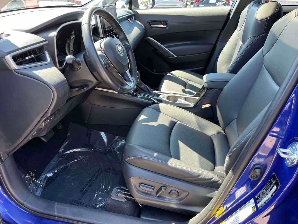 2023 Toyota Corolla Cross XLE