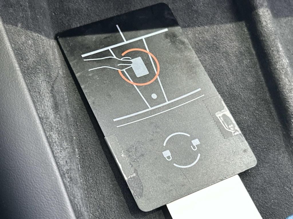 2024 Tesla Model X Base