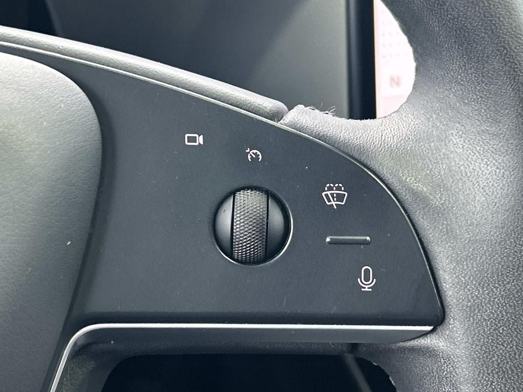 2024 Tesla Model X Base