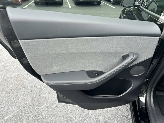 2026 Tesla Model Y Standard Range Standard