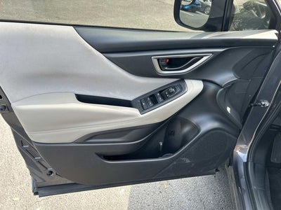 2023 Subaru Forester Base