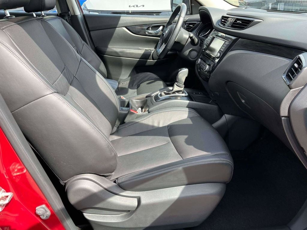 2022 Nissan Rogue Sport SL
