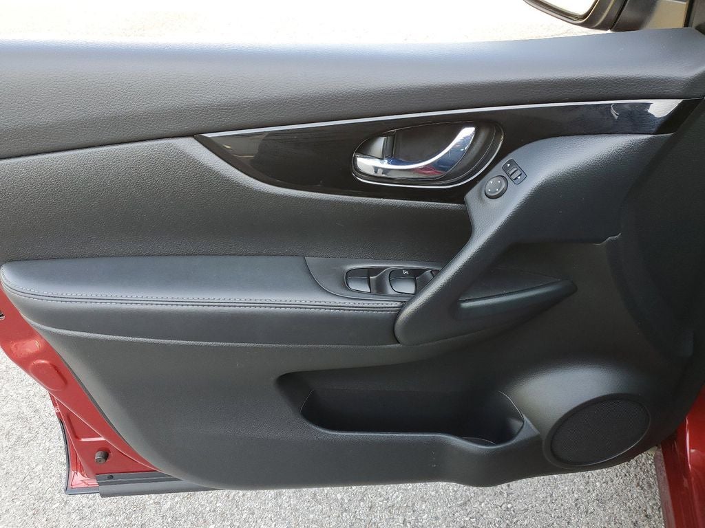 2020 Nissan Rogue Sport SV
