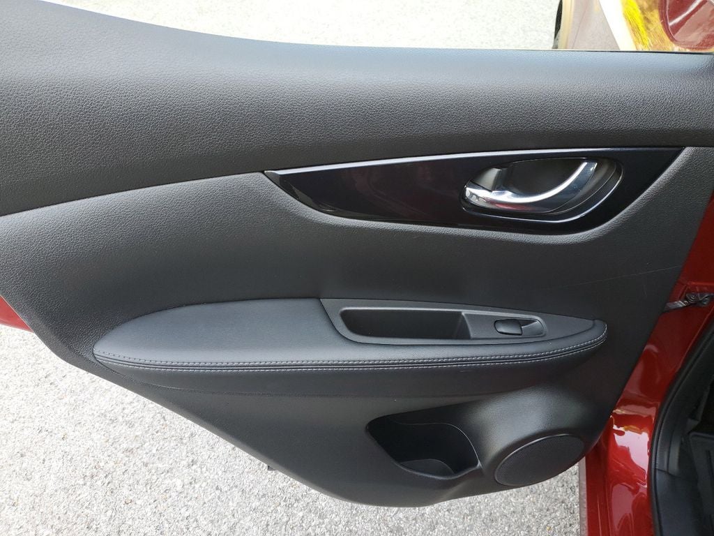 2020 Nissan Rogue Sport SV