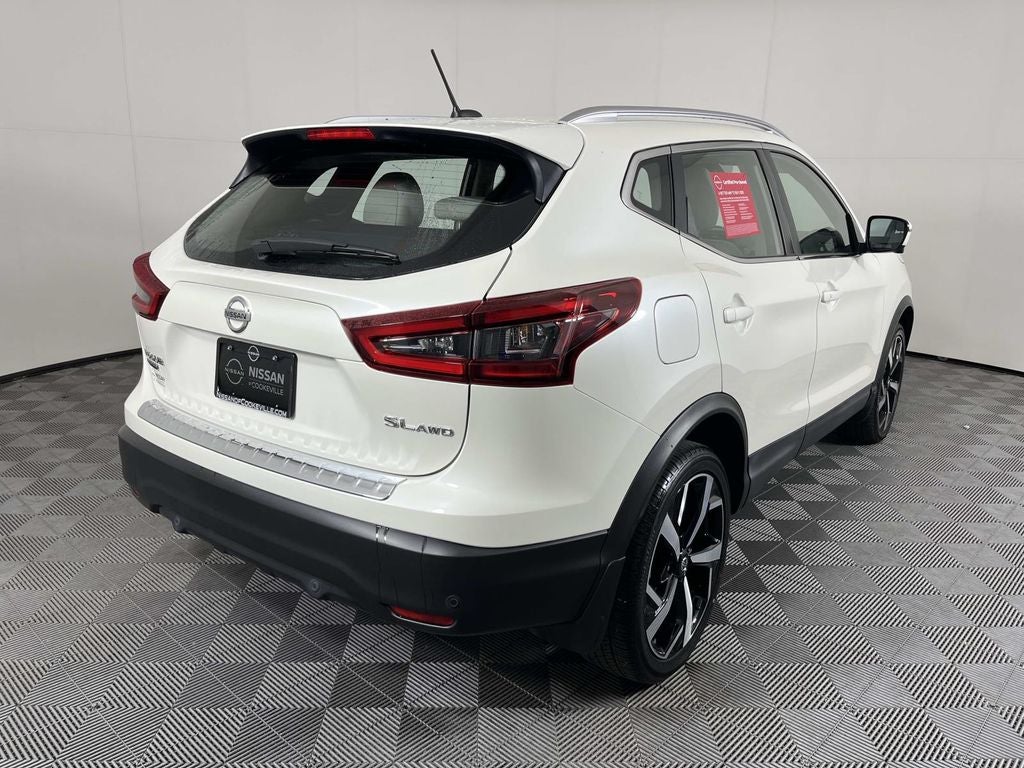 2022 Nissan Rogue Sport SL