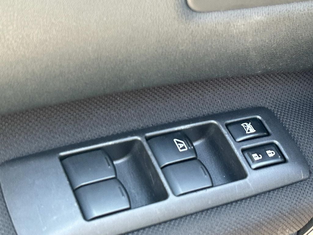2012 Nissan Rogue SV