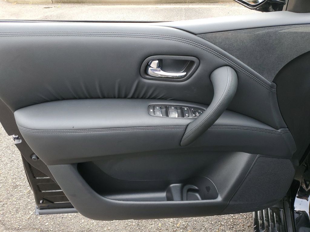 2024 Nissan Armada SV