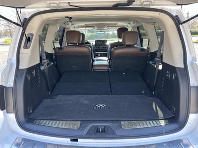 2022 INFINITI QX80 Premium Select