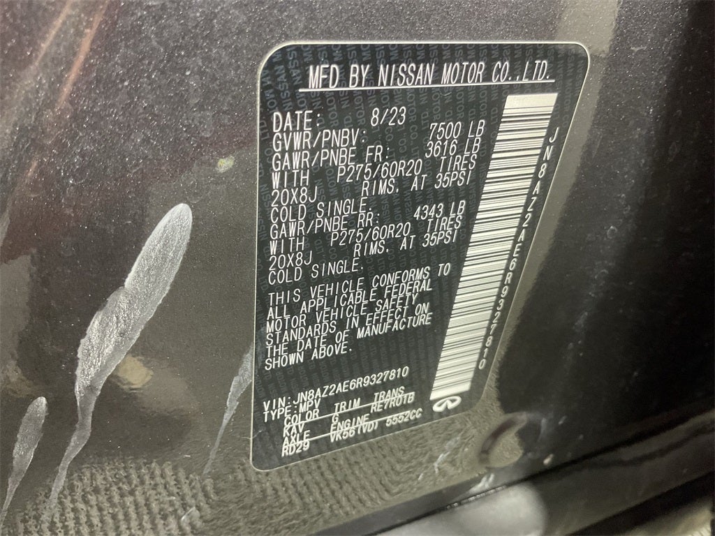 2024 INFINITI QX80 LUXE