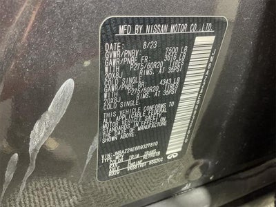 2024 INFINITI QX80 LUXE