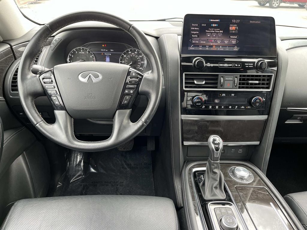 2024 INFINITI QX80 LUXE