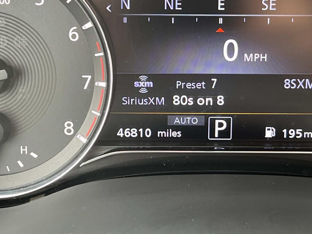 2024 INFINITI QX80 LUXE