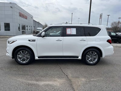 2024 INFINITI QX80 LUXE
