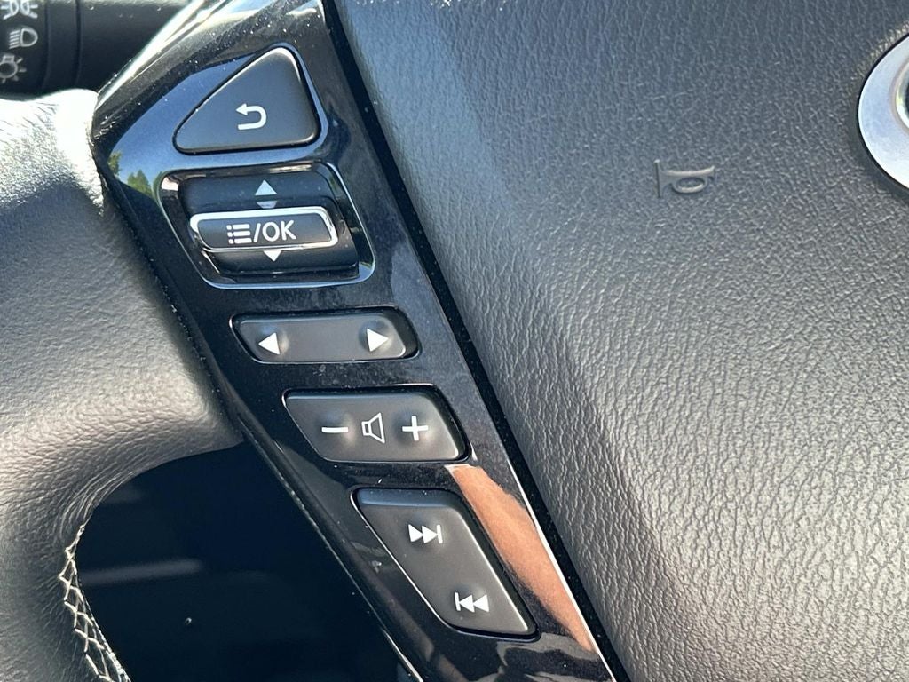 2024 INFINITI QX80 LUXE