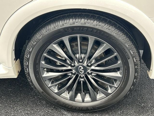 2023 INFINITI QX80 Sensory