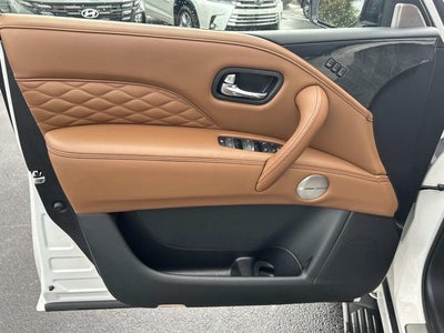 2023 INFINITI QX80 Sensory