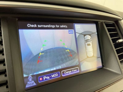2016 INFINITI QX80 Signature