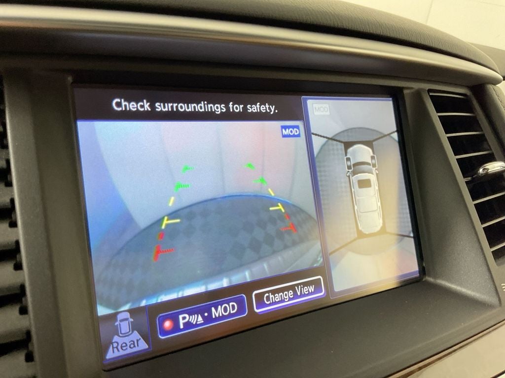 2016 INFINITI QX80 Signature
