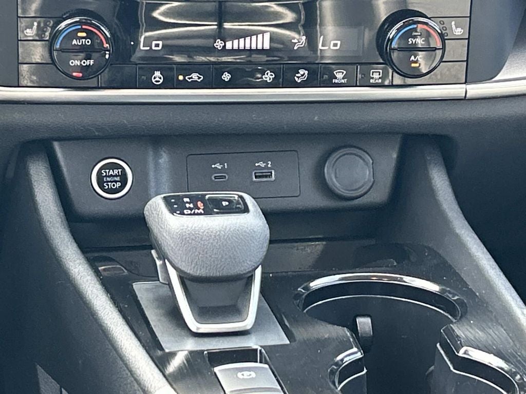 2023 Nissan Rogue SV Premium