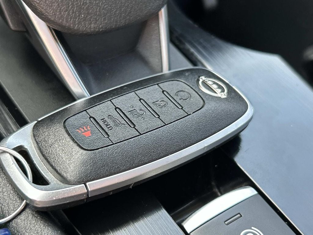 2023 Nissan Rogue SV Premium