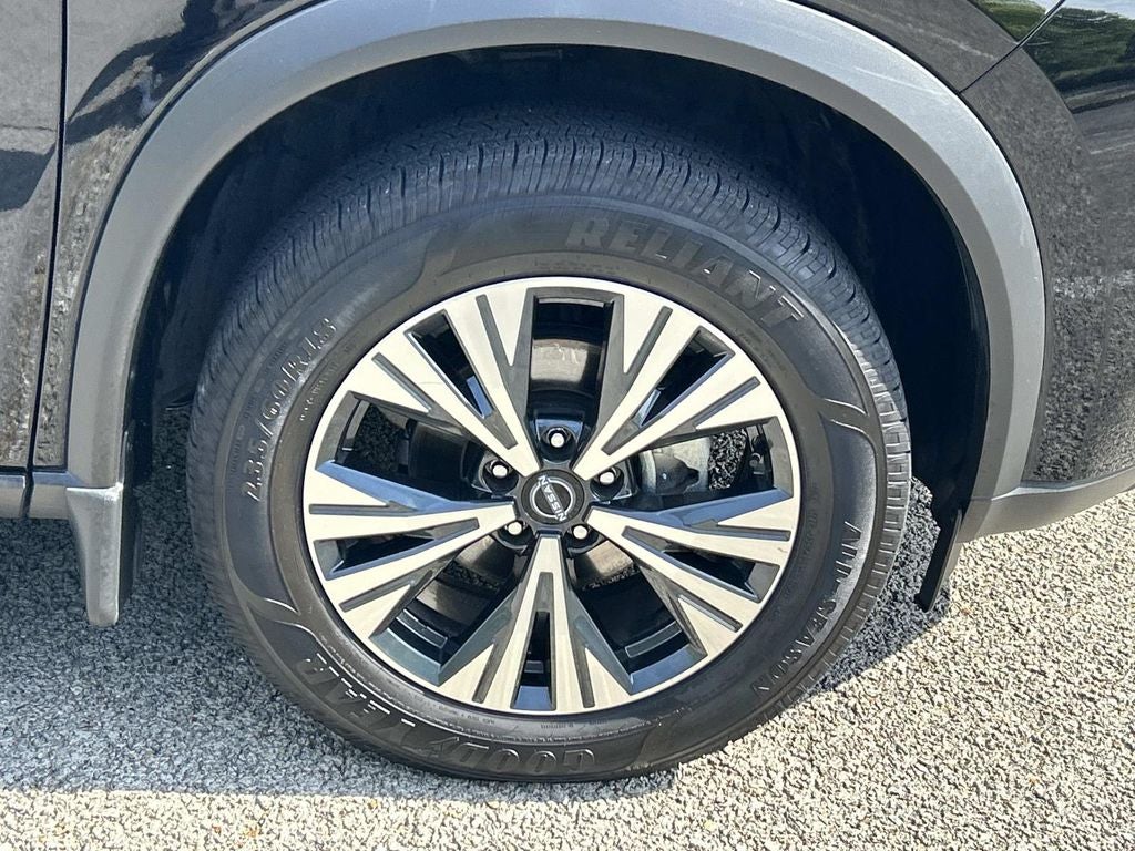 2023 Nissan Rogue SV Premium