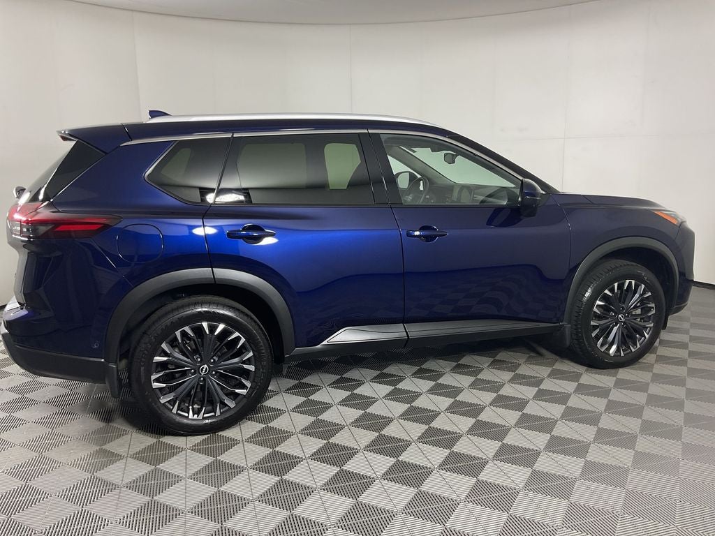 2025 Nissan Rogue SL