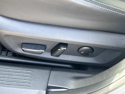 2025 Nissan Rogue SL Premium