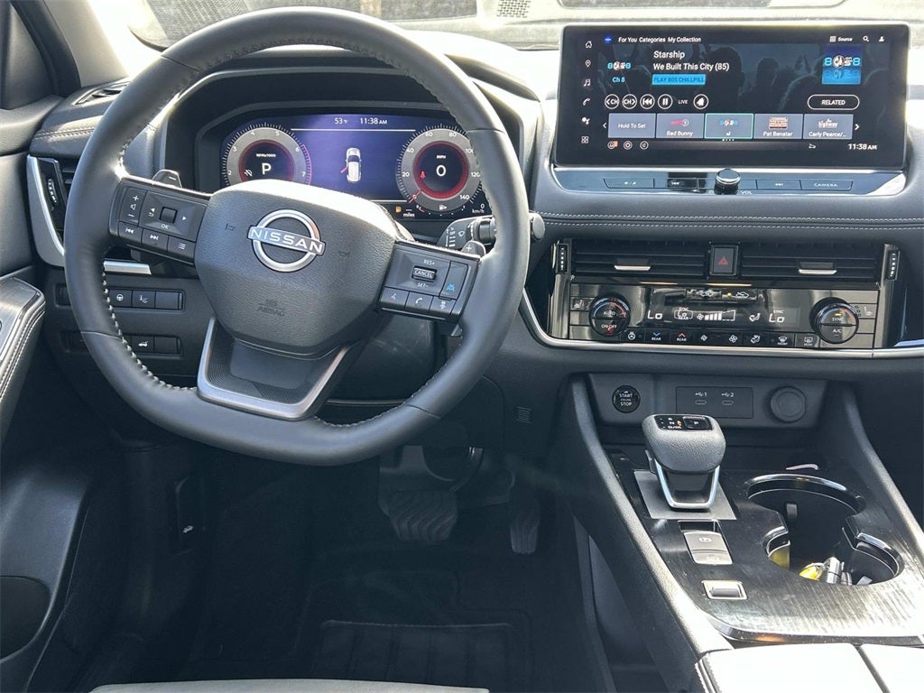 2025 Nissan Rogue SL Premium