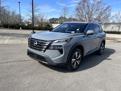 2025 Nissan Rogue SL Premium