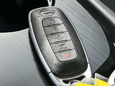 2025 Nissan Rogue SL Premium