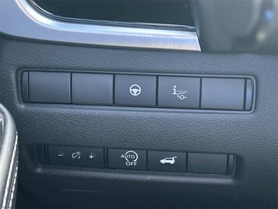 2025 Nissan Rogue SL Premium