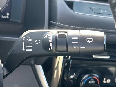 2025 Nissan Rogue SL Premium