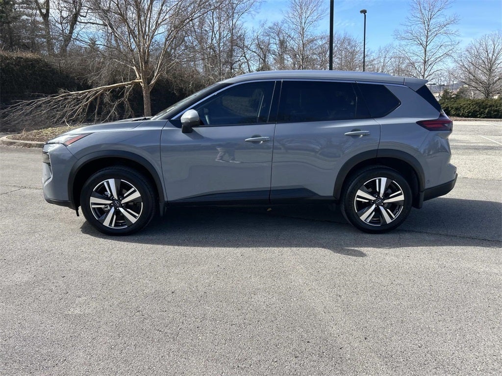 2025 Nissan Rogue SL Premium