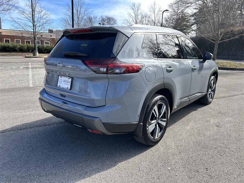 2025 Nissan Rogue SL Premium