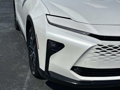 2025 Toyota Crown Signia XLE
