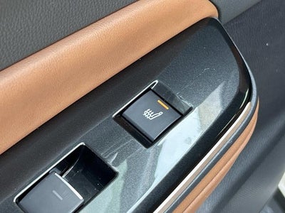 2025 Toyota Crown Signia XLE