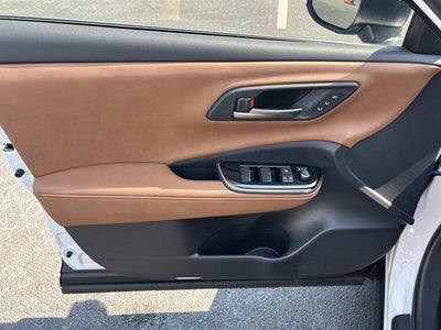 2025 Toyota Crown Signia XLE