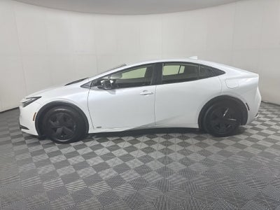 2025 Toyota Prius LE