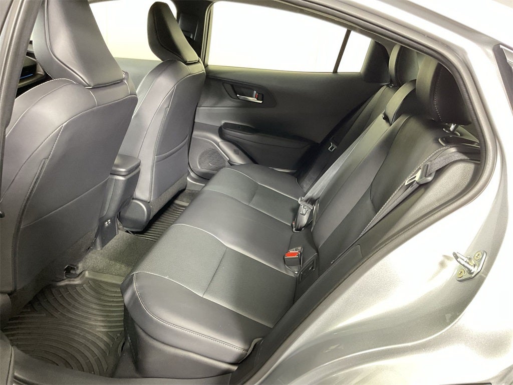 2025 Toyota Prius XLE