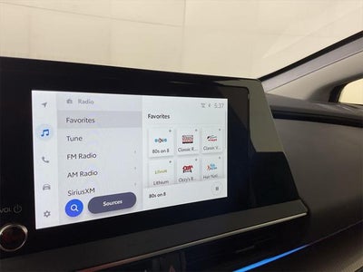 2025 Toyota Prius XLE