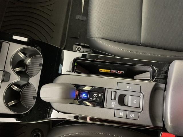 2025 Toyota Prius XLE