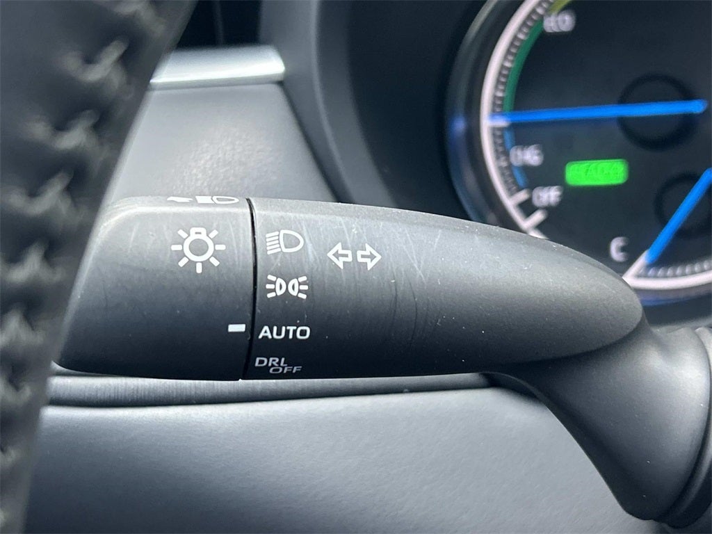 2023 Toyota Venza LE